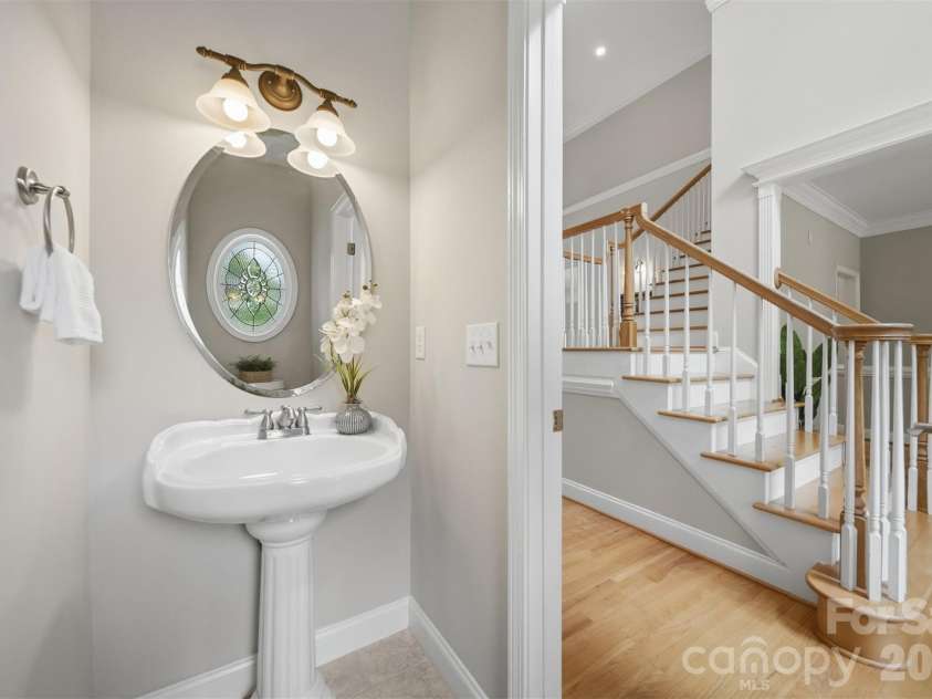 1110 Mayfield Circle, Conover, NC 28613.  MLS# CAR4393654, YatesRealty ID 34082. 