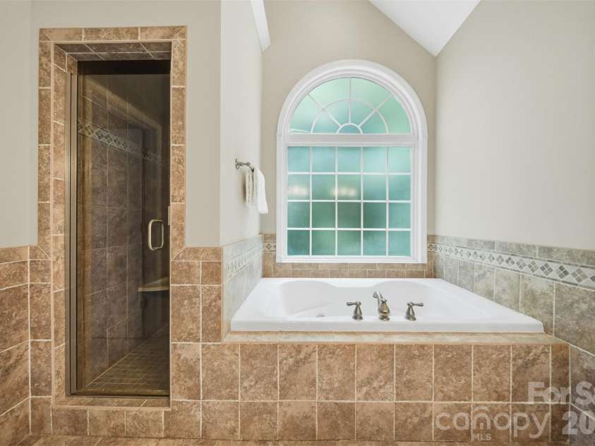 1110 Mayfield Circle, Conover, NC 28613.  MLS# CAR4393654, YatesRealty ID 34082. 
