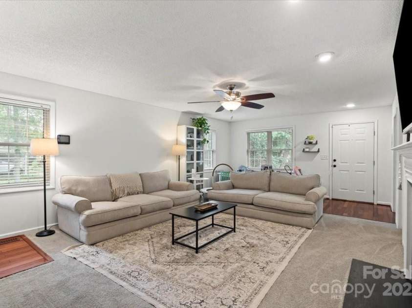 124 Roberts Avenue, York, SC 29745.  MLS# CAR4292592, YatesRealty ID 34082. 