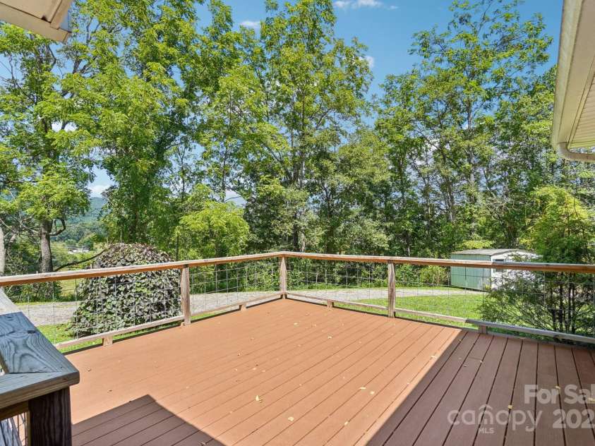 623 Edwards Cove Road, Waynesville, NC 28786.  MLS# CAR4295246, YatesRealty ID 34083. 