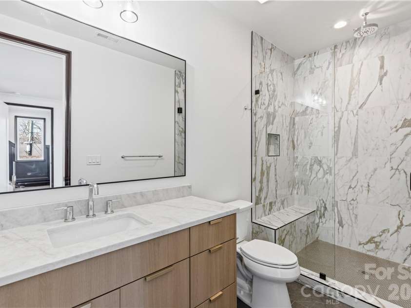 2117 Lombardy Circle, Charlotte, NC 28203.  MLS# CAR4344981, YatesRealty ID 34085. Bedroom 3 bathroom on 2nd level