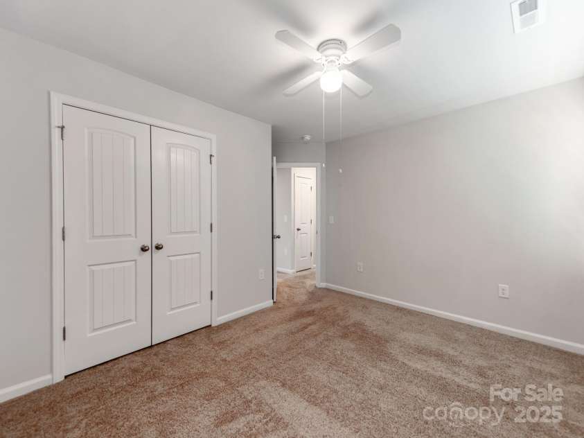3026 Trailblazer Street, Charlotte, NC 28215.  MLS# CAR4295359, YatesRealty ID 34085. 