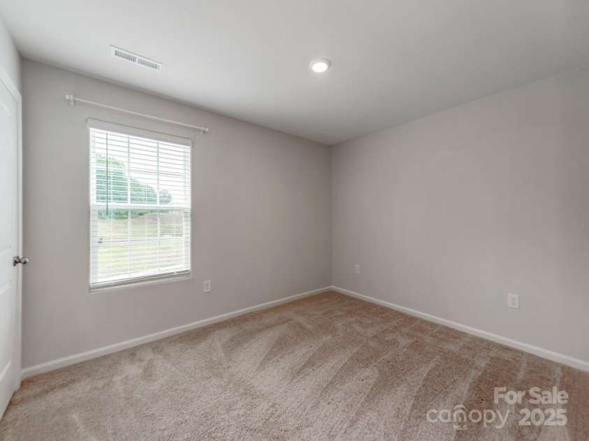 3026 Trailblazer Street, Charlotte, NC 28215.  MLS# CAR4295359, YatesRealty ID 34085. 