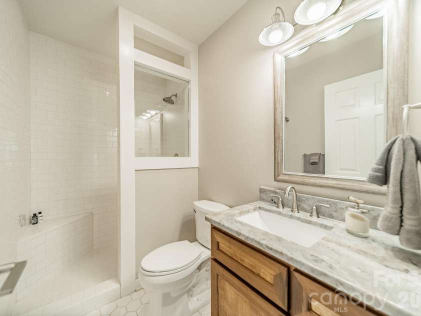 19533 Bustle Road, Cornelius, NC 28031.  MLS# CAR4376698, YatesRealty ID 34088. 