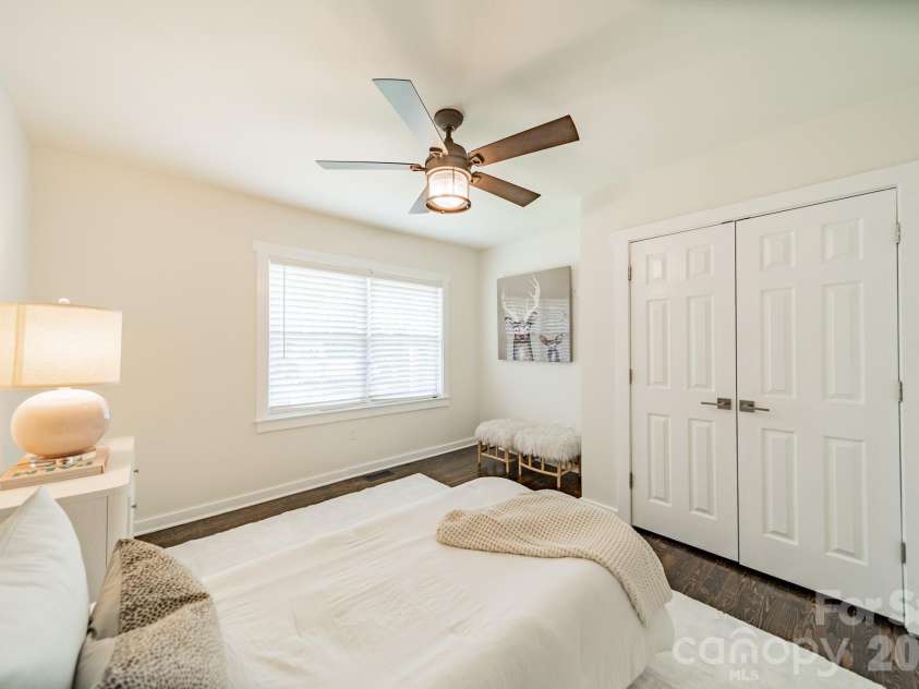 19533 Bustle Road, Cornelius, NC 28031.  MLS# CAR4376698, YatesRealty ID 34088. 