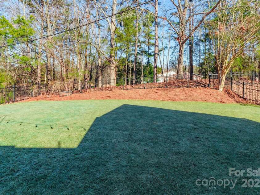 2008 Fallondale Road, Waxhaw, NC 28173.  MLS# CAR4216593, YatesRealty ID 3409. 