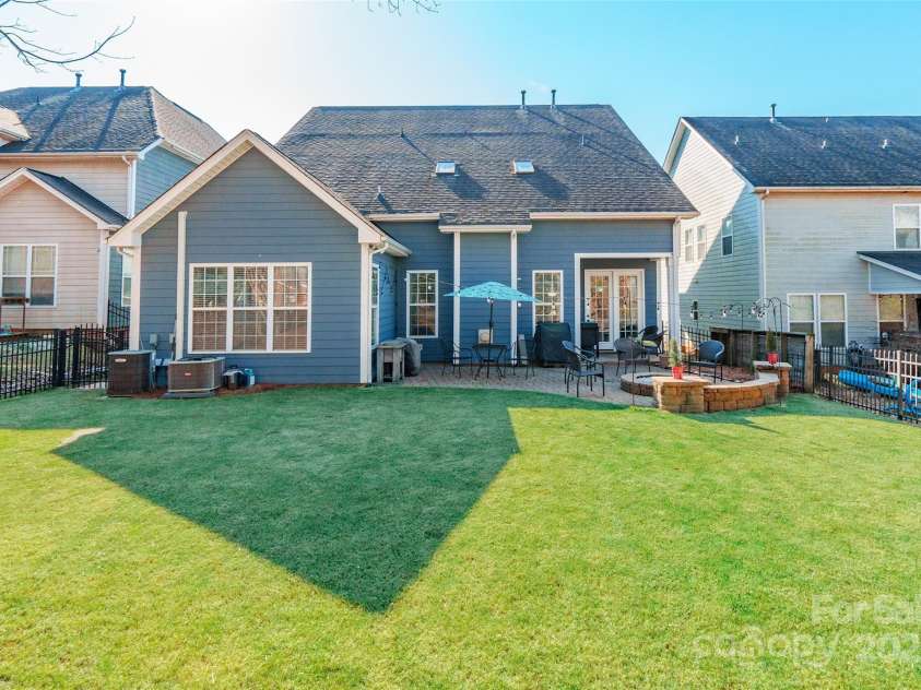 2008 Fallondale Road, Waxhaw, NC 28173.  MLS# CAR4216593, YatesRealty ID 3409. 