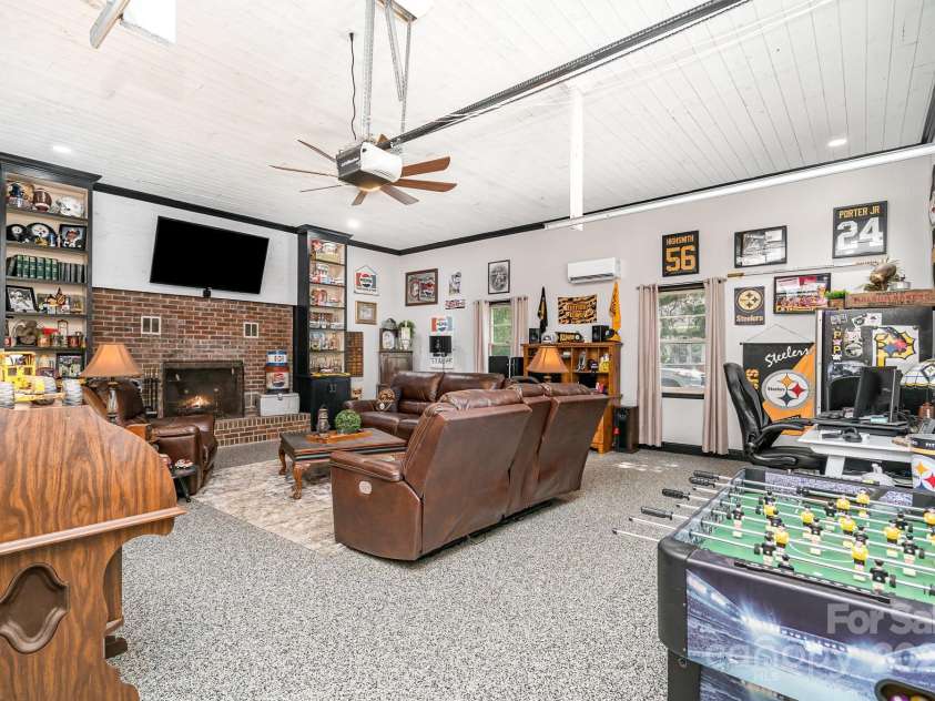 4710 Mooresville Road, Salisbury, NC 28147.  MLS# CAR4278299, YatesRealty ID 3409. 