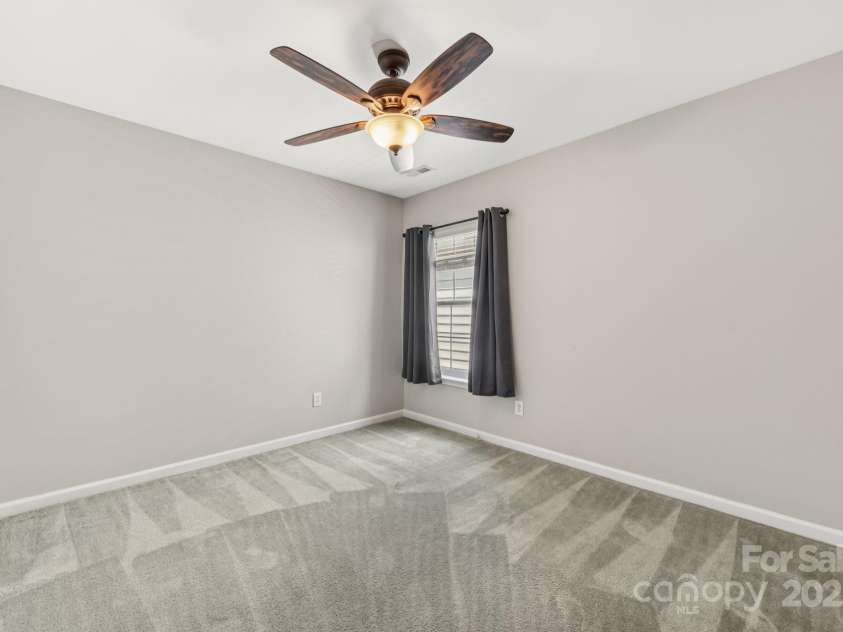 6506 Avonlea Court, Charlotte, NC 28269.  MLS# CAR4295222, YatesRealty ID 34090. 