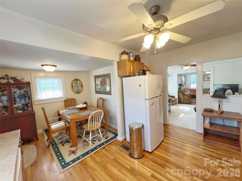 108 Snipe Street, Kannapolis, NC 28081.  MLS# CAR4398594, YatesRealty ID 34091. 