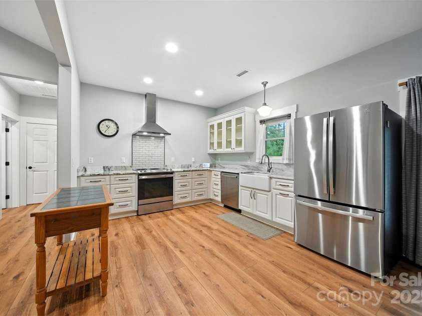 1327 Scenic Lane, Granite Falls, NC 28630.  MLS# CAR4295313, YatesRealty ID 34092. 