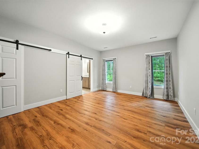 1327 Scenic Lane, Granite Falls, NC 28630.  MLS# CAR4295313, YatesRealty ID 34092. 