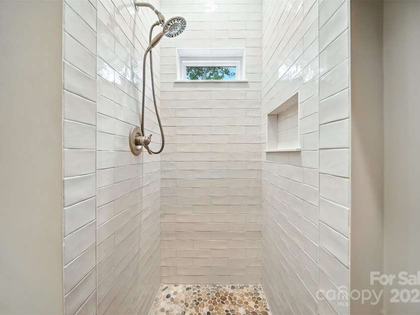 1327 Scenic Lane, Granite Falls, NC 28630.  MLS# CAR4295313, YatesRealty ID 34092. 