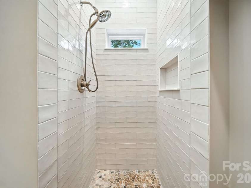 1327 Scenic Lane, Granite Falls, NC 28630.  MLS# CAR4295313, YatesRealty ID 34092. 