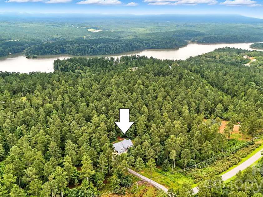 1327 Scenic Lane, Granite Falls, NC 28630.  MLS# CAR4295313, YatesRealty ID 34092. 