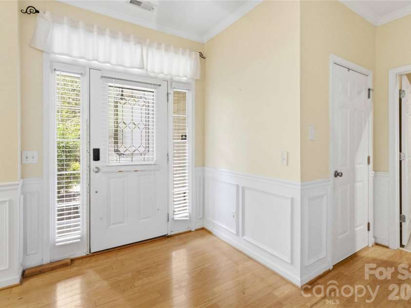 742 Winding Way, Rock Hill, SC 29732.  MLS# CAR4395092, YatesRealty ID 34093. 