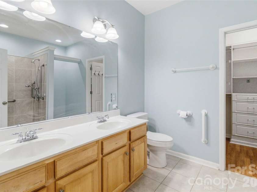 742 Winding Way, Rock Hill, SC 29732.  MLS# CAR4395092, YatesRealty ID 34093. 