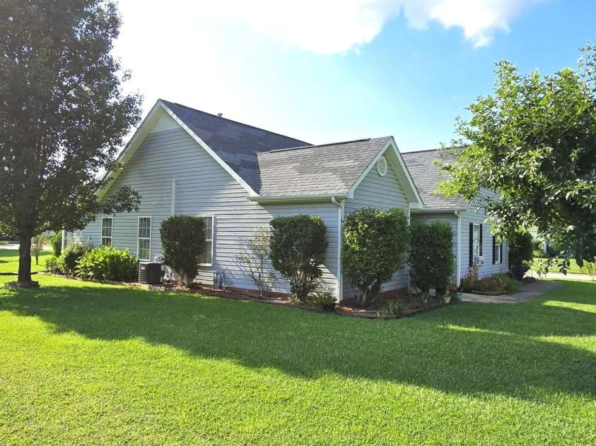 2014 Pleasant Knoll Lane, Monroe, NC 28112.  MLS# CAR4293407, YatesRealty ID 34096. 