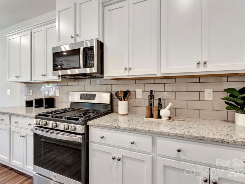 3665 Secrest Landing, Monroe, NC 28110.  MLS# CAR4295486, YatesRealty ID 34097. Kitchen