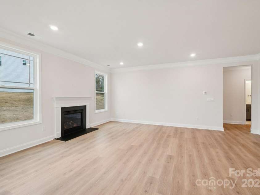 4255 Sylvan Pond Court, Denver, NC 28037.  MLS# CAR4295504, YatesRealty ID 34099. 