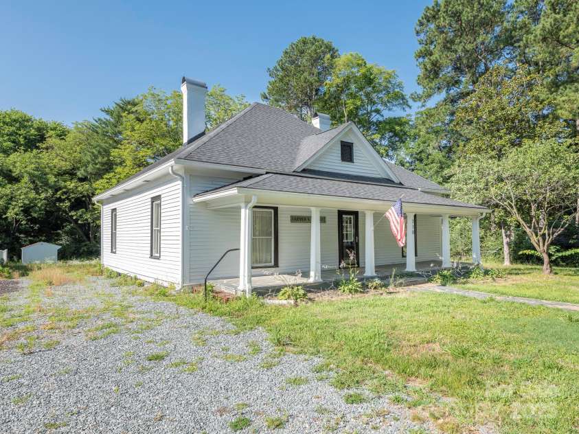 110 College Street, Marshville, NC 28103.  MLS# CAR4273371, YatesRealty ID 341. Front Exterior