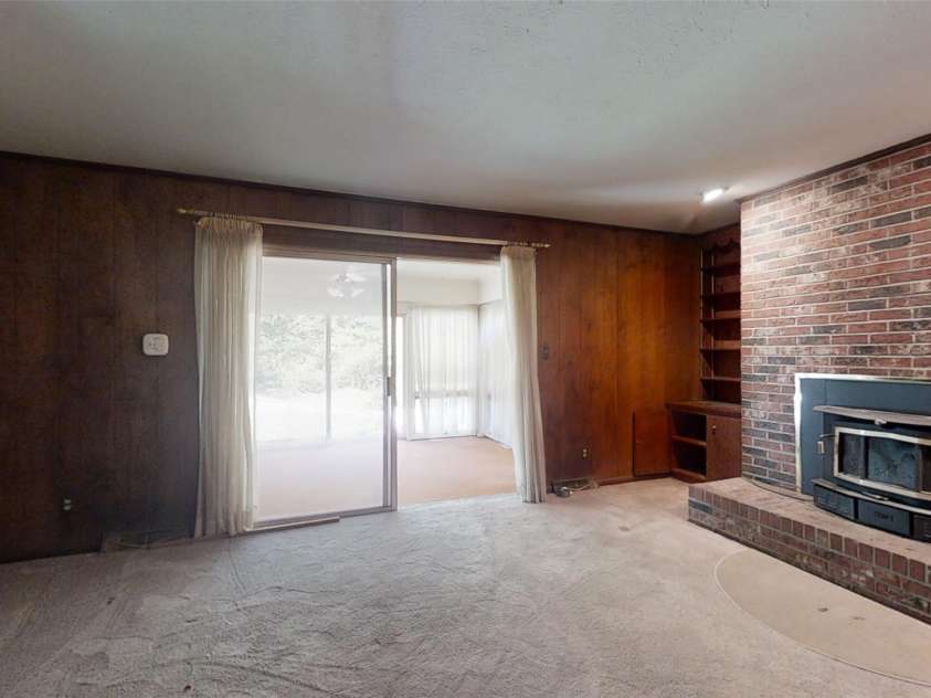 767 New Haw Creek Road, Asheville, NC 28805.  MLS# CAR4054085, YatesRealty ID 341. 