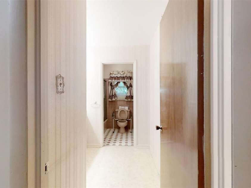 767 New Haw Creek Road, Asheville, NC 28805.  MLS# CAR4054085, YatesRealty ID 341. 