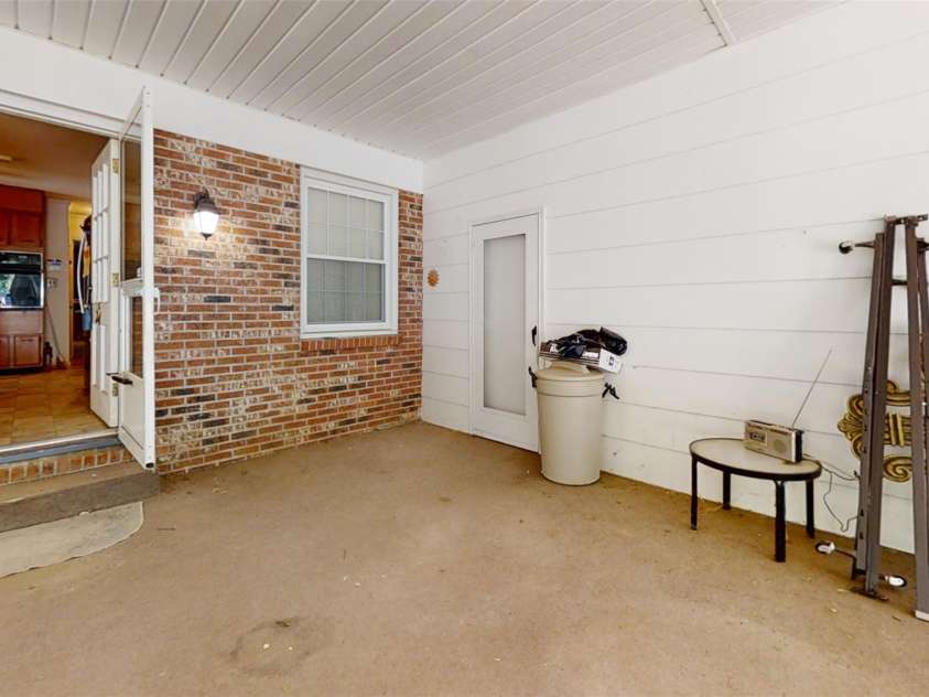 767 New Haw Creek Road, Asheville, NC 28805.  MLS# CAR4054085, YatesRealty ID 341. 