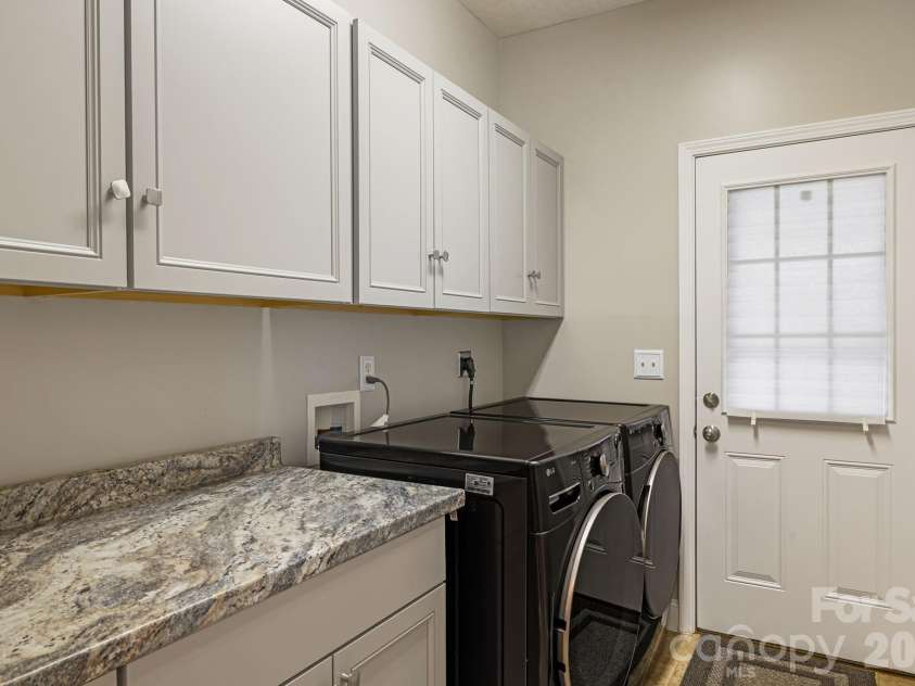 79 Bear Creek Hills Drive, Leicester, NC 28748.  MLS# CAR4338614, YatesRealty ID 3410. 