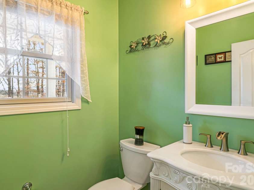 79 Bear Creek Hills Drive, Leicester, NC 28748.  MLS# CAR4338614, YatesRealty ID 3410. 