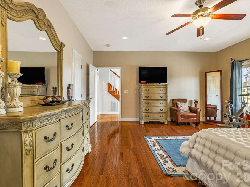 79 Bear Creek Hills Drive, Leicester, NC 28748.  MLS# CAR4338614, YatesRealty ID 3410. 