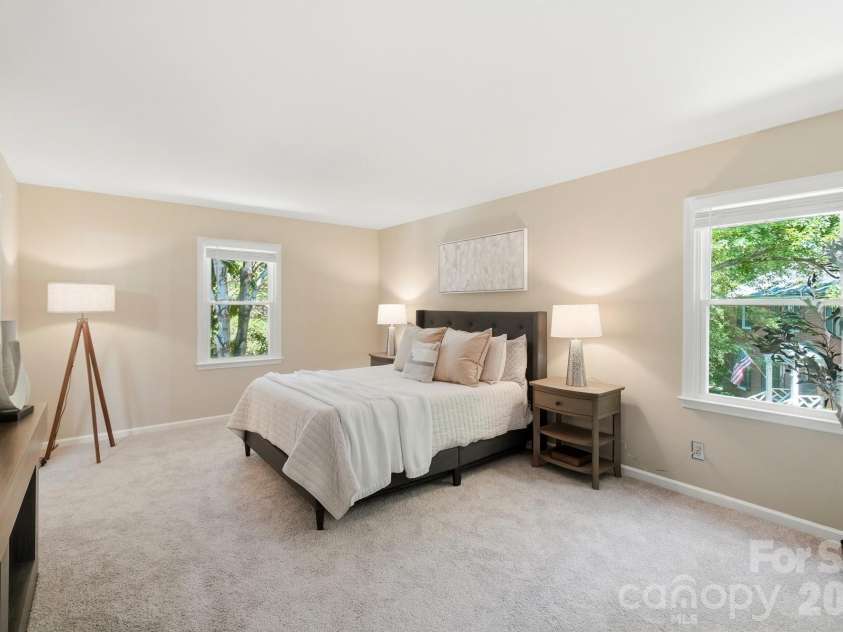 730 Fredricksburg Road, Matthews, NC 28105.  MLS# CAR4396481, YatesRealty ID 34100. 