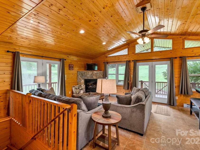 637 River Country Road, Piney Creek, NC 28663.  MLS# CAR4295284, YatesRealty ID 34101. 