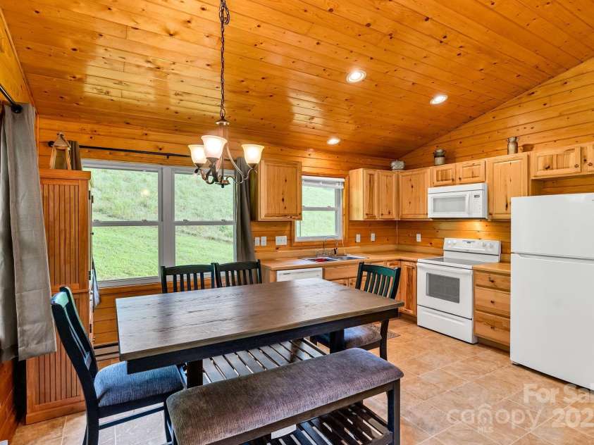 637 River Country Road, Piney Creek, NC 28663.  MLS# CAR4295284, YatesRealty ID 34101. 