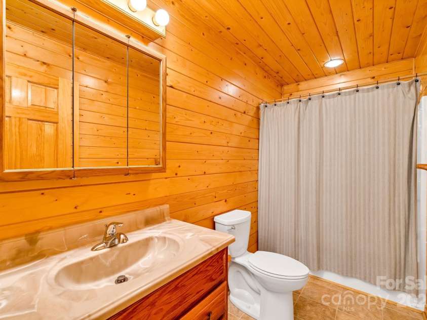 637 River Country Road, Piney Creek, NC 28663.  MLS# CAR4295284, YatesRealty ID 34101. 