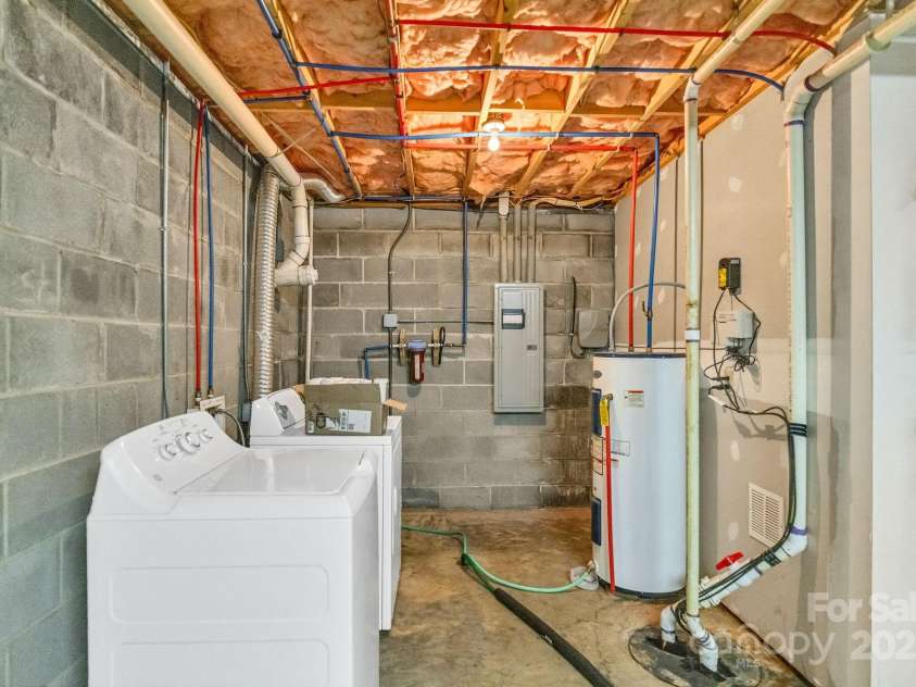 637 River Country Road, Piney Creek, NC 28663.  MLS# CAR4295284, YatesRealty ID 34101. 