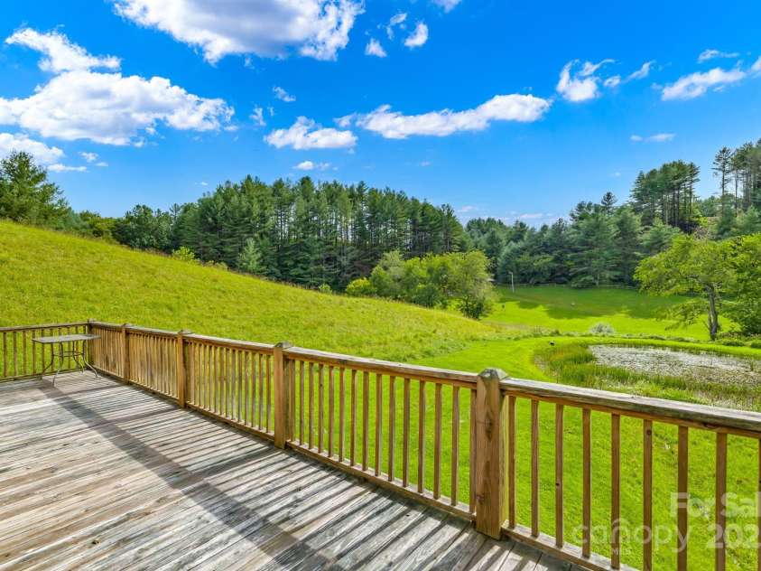 637 River Country Road, Piney Creek, NC 28663.  MLS# CAR4295284, YatesRealty ID 34101. 