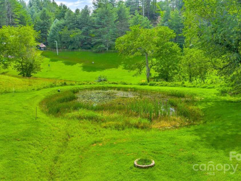 637 River Country Road, Piney Creek, NC 28663.  MLS# CAR4295284, YatesRealty ID 34101. 