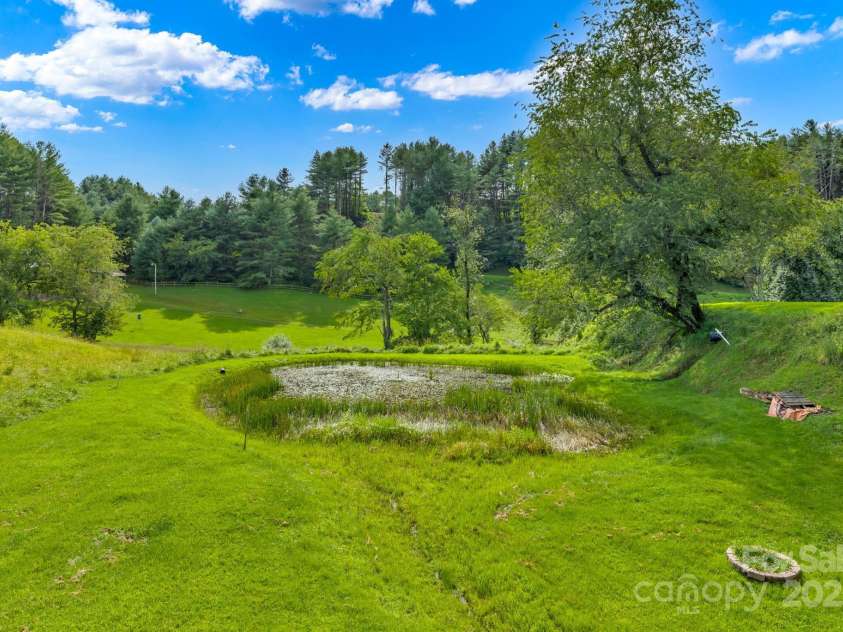 637 River Country Road, Piney Creek, NC 28663.  MLS# CAR4295284, YatesRealty ID 34101. 