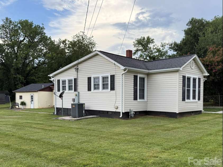 108 Fletcher Street, Morganton, NC 28655.  MLS# CAR4396971, YatesRealty ID 34104. View from intersection