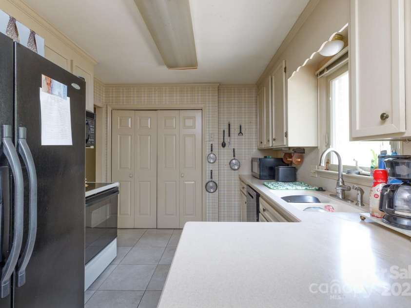 1838 Townes Court, Rock Hill, SC 29730.  MLS# CAR4295551, YatesRealty ID 34105. 