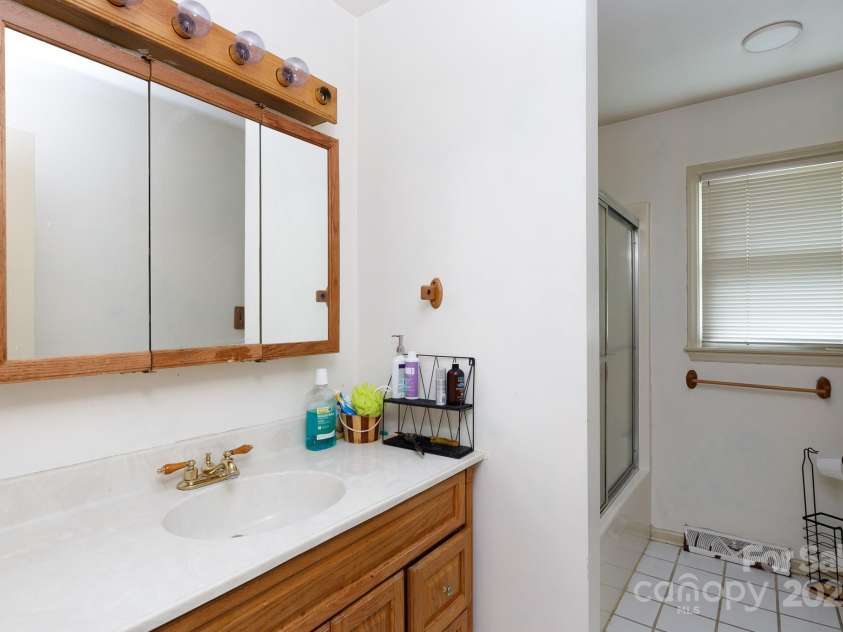 1838 Townes Court, Rock Hill, SC 29730.  MLS# CAR4295551, YatesRealty ID 34105. 