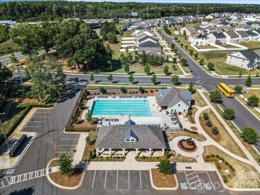 4529 Iron Oak Lane, Charlotte, NC 28269.  MLS# CAR4384034, YatesRealty ID 34105. 