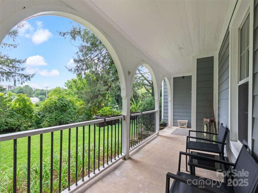 145 Shackford Street, Waynesville, NC 28786.  MLS# CAR4333580, YatesRealty ID 34106. 