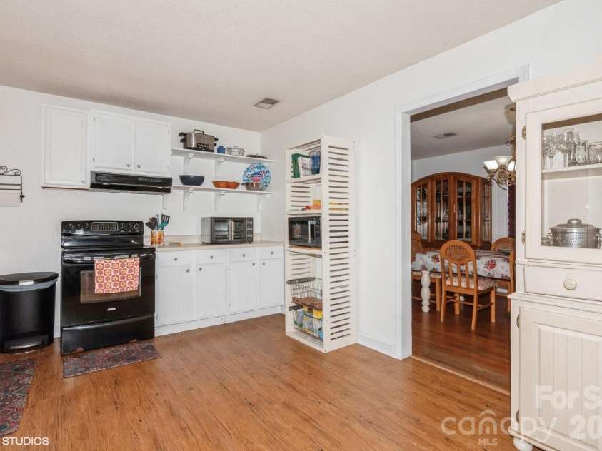 9938 Sandra Lane, Fort Mill, SC 29707.  MLS# CAR4398948, YatesRealty ID 34106. 