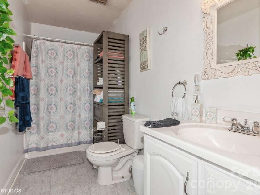 9938 Sandra Lane, Fort Mill, SC 29707.  MLS# CAR4398948, YatesRealty ID 34106. 