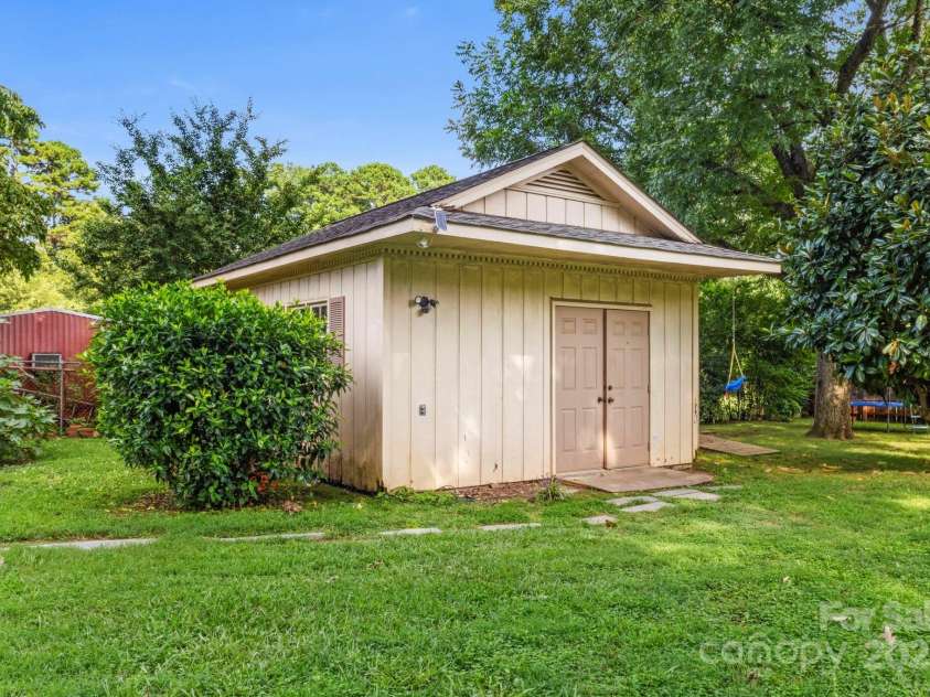 2532 Carroll Street, Monroe, NC 28110.  MLS# CAR4294612, YatesRealty ID 34107. 