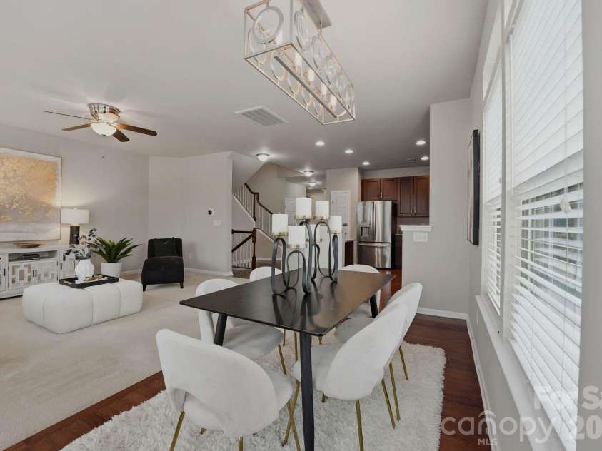 6226 Rockefeller Lane, Charlotte, NC 28210.  MLS# CAR4361301, YatesRealty ID 34108. 