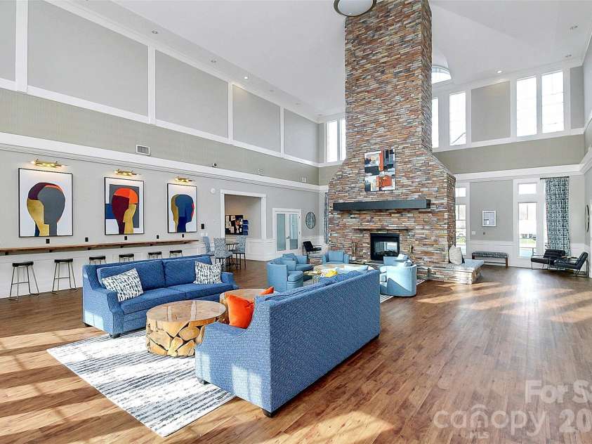 6226 Rockefeller Lane, Charlotte, NC 28210.  MLS# CAR4361301, YatesRealty ID 34108. 