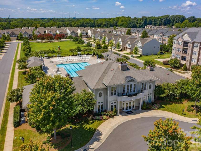 6226 Rockefeller Lane, Charlotte, NC 28210.  MLS# CAR4361301, YatesRealty ID 34108. 